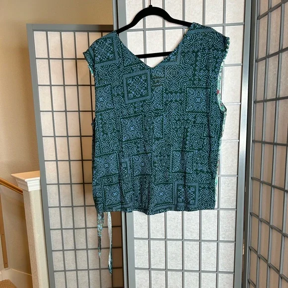 NWT Anthropologie Tiny Green Patterned Mixed Media Top - Picture 4 of 4